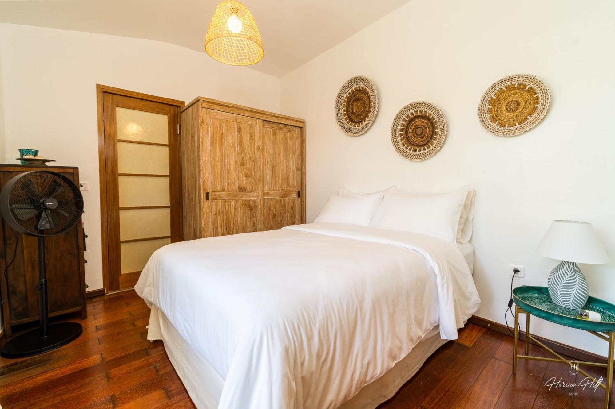 Horizon Hill Villa Pirae Экстерьер фото